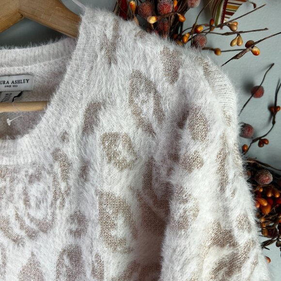 Laura Ashley Womens Plus Sz 1X Knit Sweater Floral Fuzzy Print Pink Rose - Picture 2 of 9